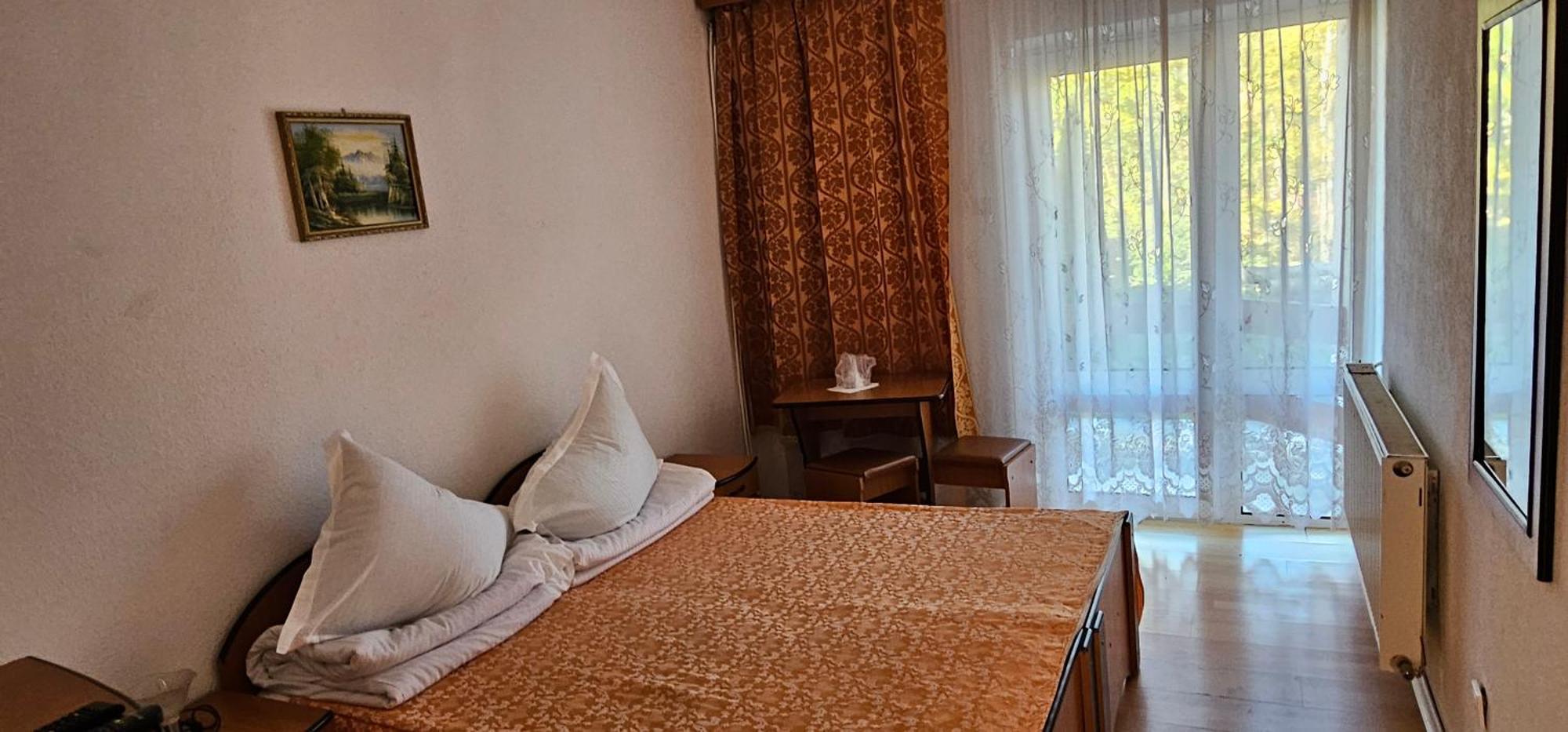 Motel Cristina ビカズ エクステリア 写真